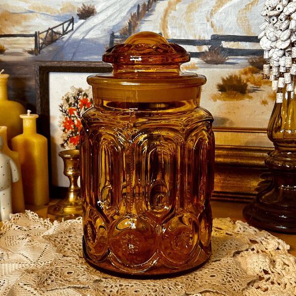 L.E. Smith Glass Other - Vintage L.E. Smith Glass Moon and Stars Amber Lidded Medium Canister
